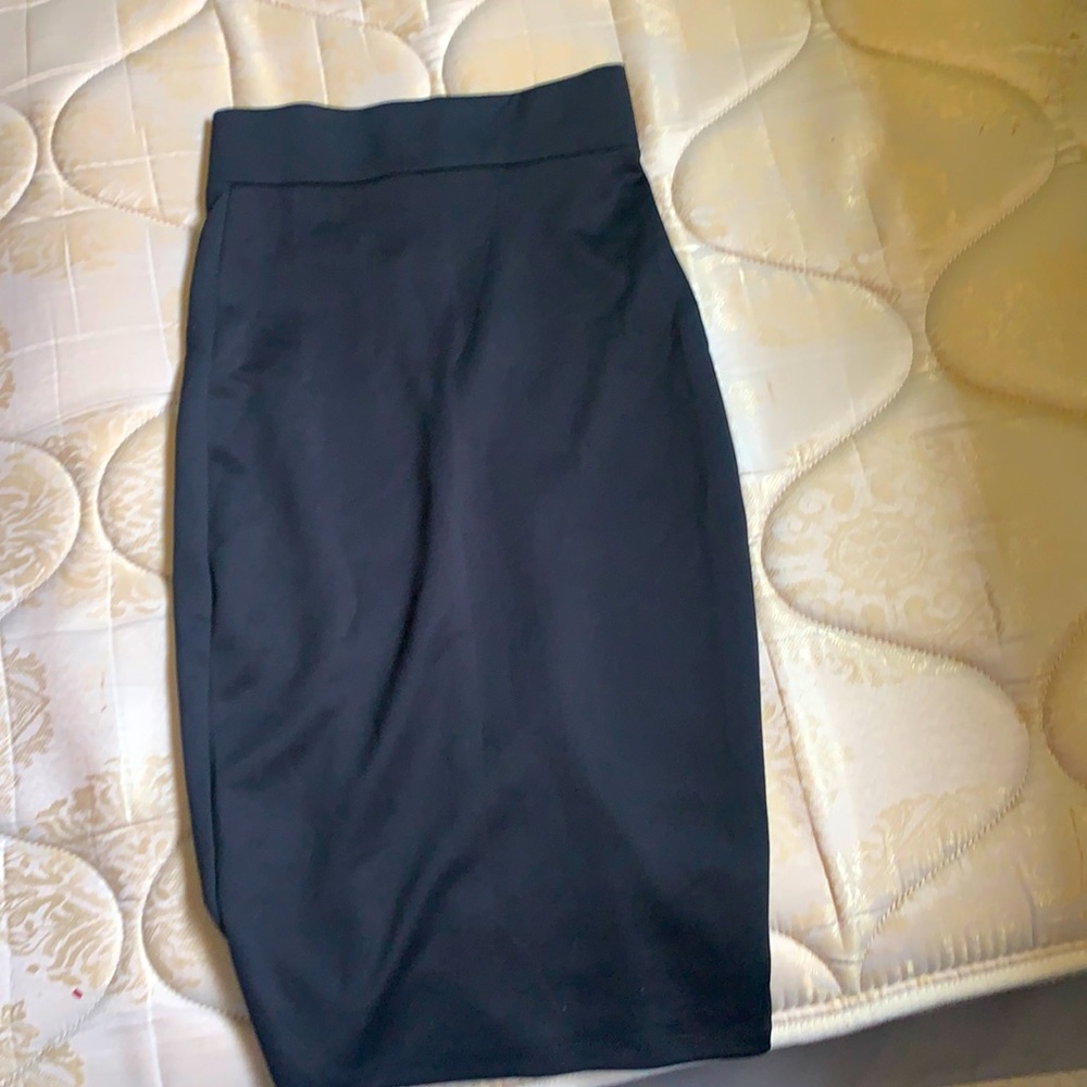 Black skirt